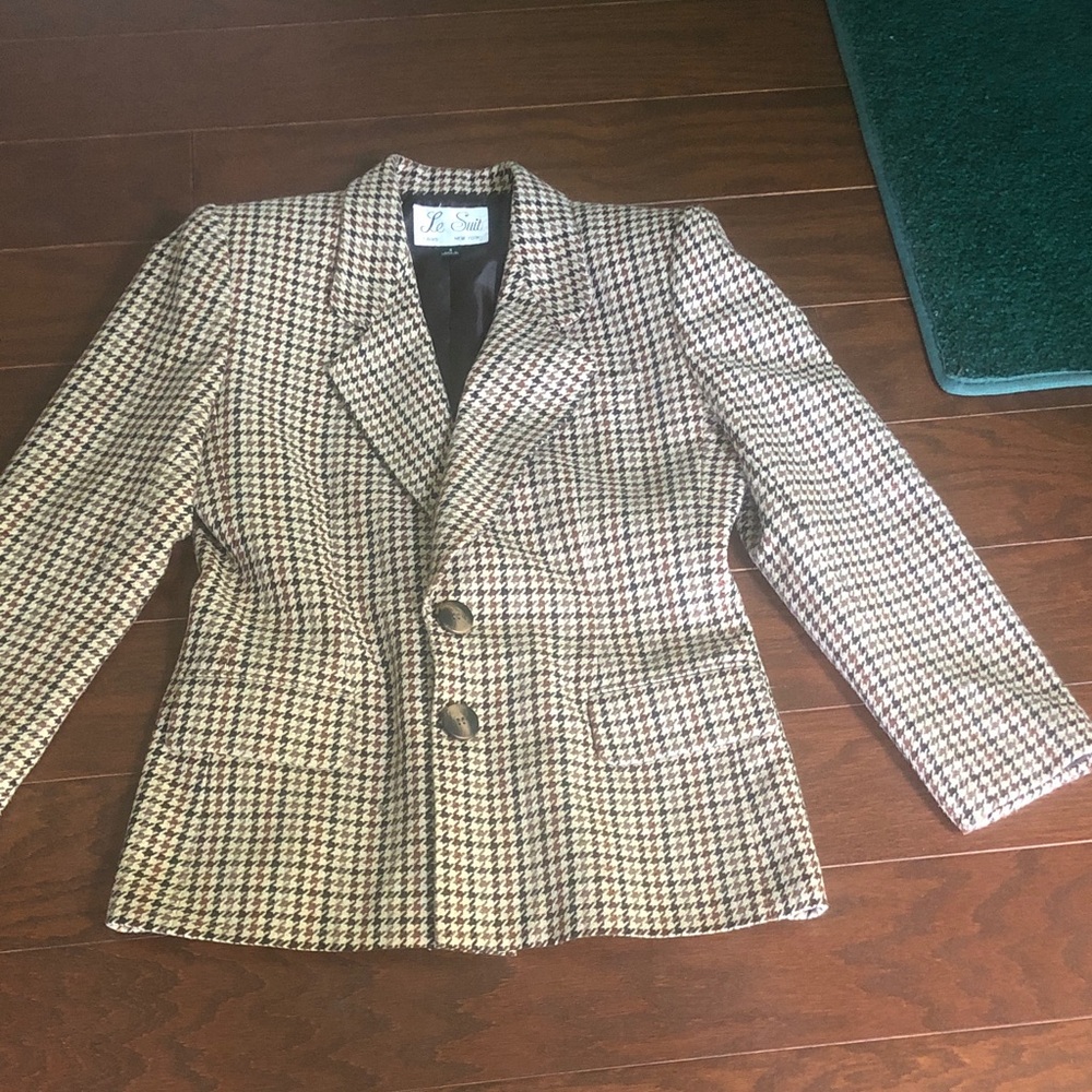 Le Suit Black and Cream Houndstooth Blazer